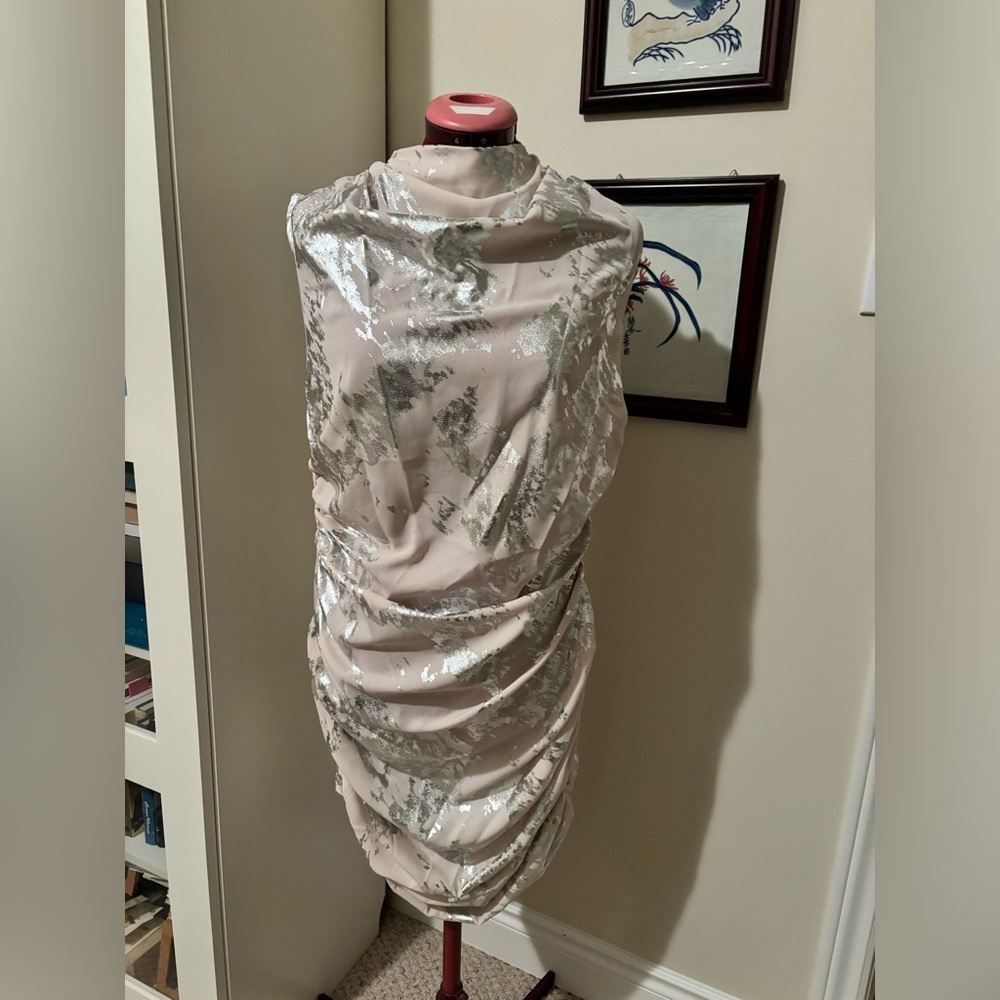 LRG - NWT Pretty Little Thing Midi